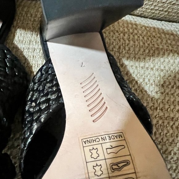 Sandals Nova Raffia Mules size7 - Picture 4 of 9